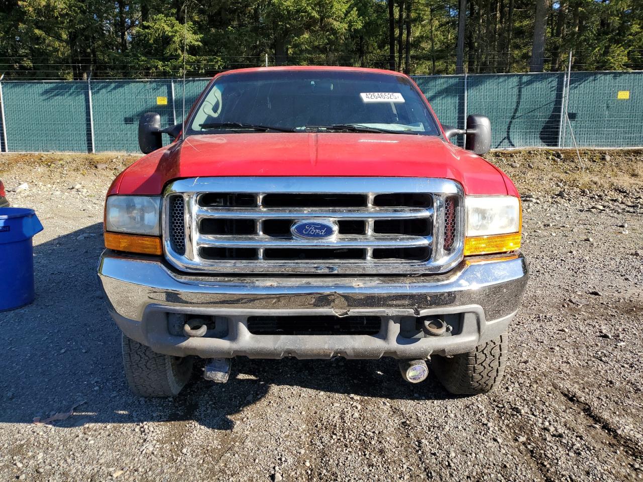 2000 Ford F350 VIN 1FTSX31F0YEB82614 Copart auction photo, vandalism damage thumbnail 5