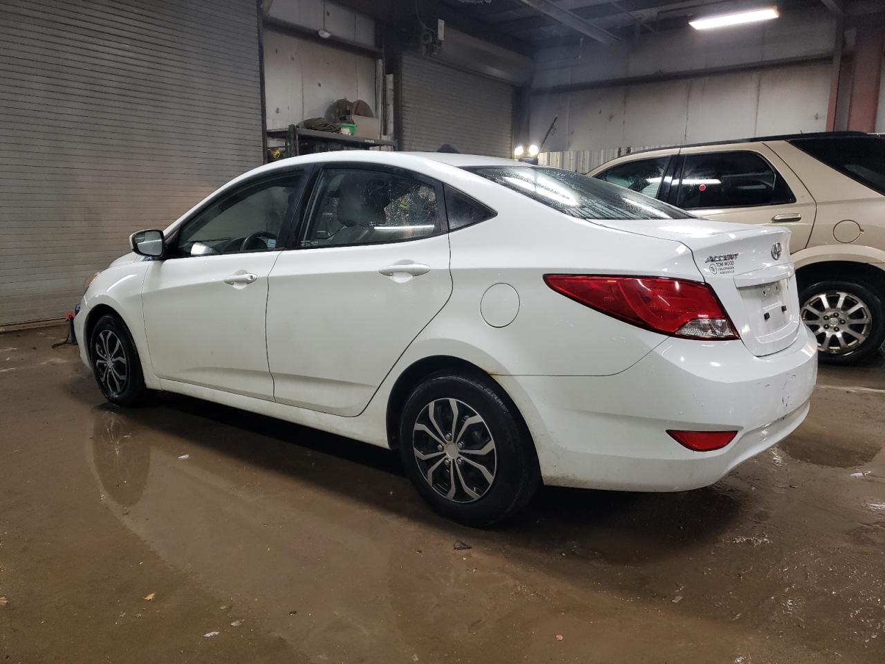 2015 Hyundai Accent VIN KMHCT4AE3FU917274 Copart auction photo, side / front end damage thumbnail 2