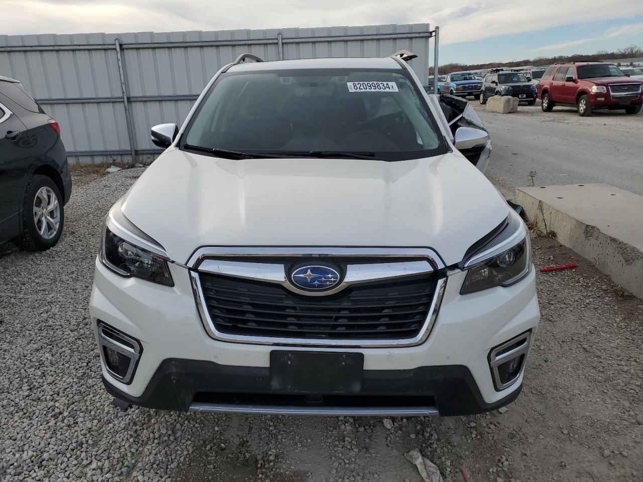 2021 Subaru Forester VIN JF2SKAXCXMH561968 Copart auction photo, all over damage thumbnail 5