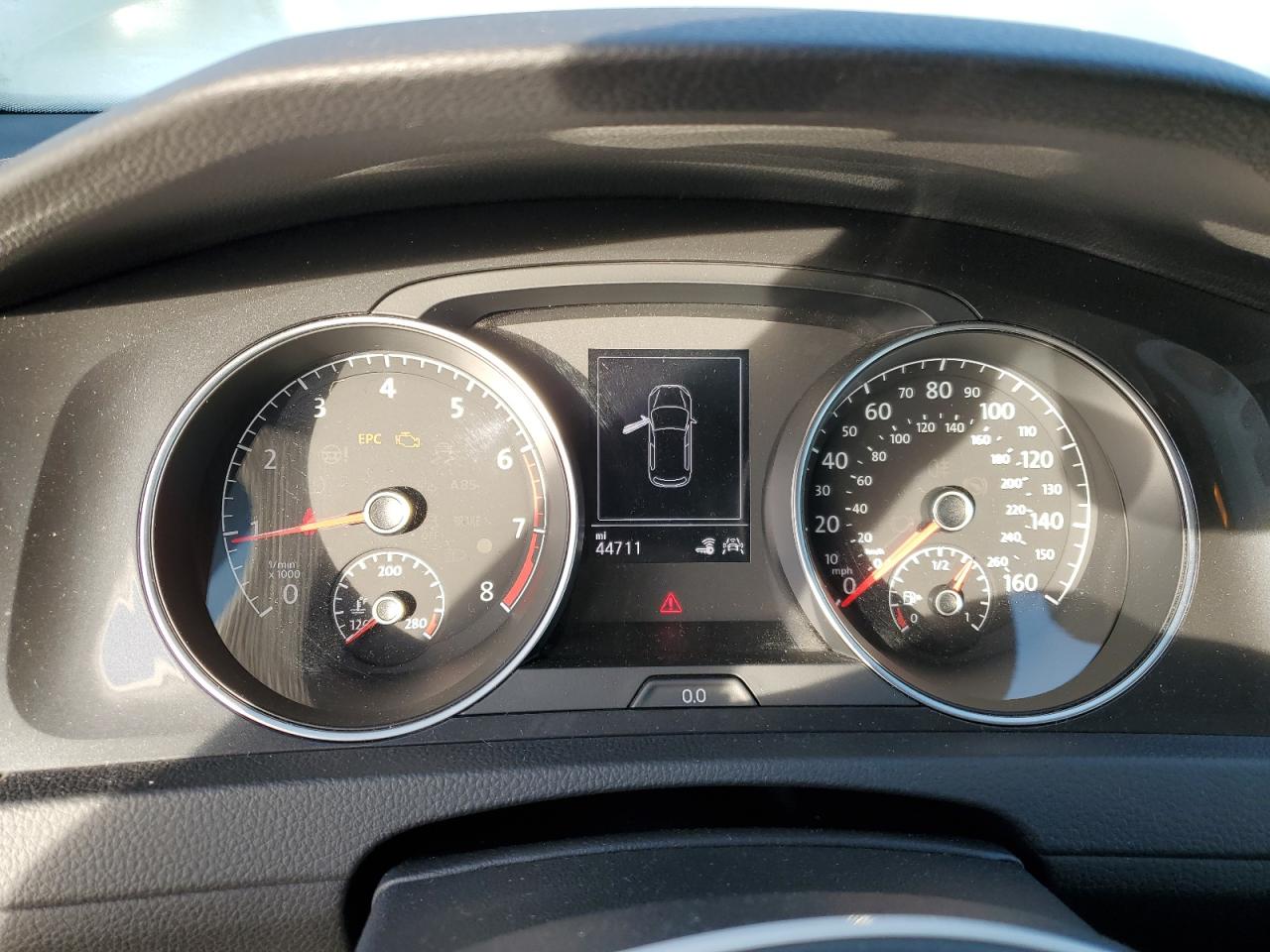 2018 Volkswagen Golf VIN 3VWG17AU2JM277881 Copart auction photo, front end damage thumbnail 9