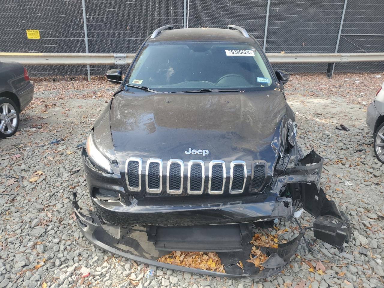 2016 Jeep Grand Cherokee VIN 1C4PJLCBXGW375945 Copart auction photo, front end / side damage thumbnail 5