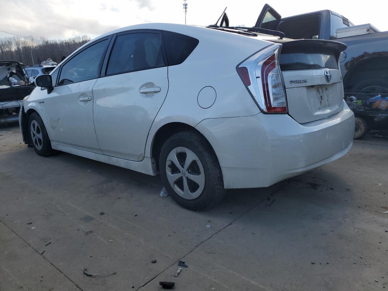 2013 Toyota Prius VIN JTDKN3DU2D5608281 Copart auction photo, front end damage thumbnail 2