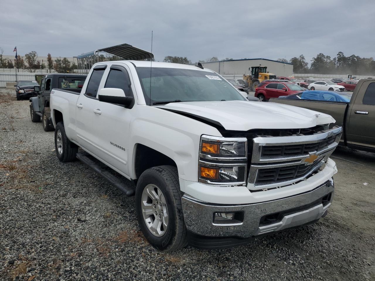 2015 Chevrolet Silverado VIN 1GCVKREC9FZ164469 Copart auction photo, front end damage thumbnail 4