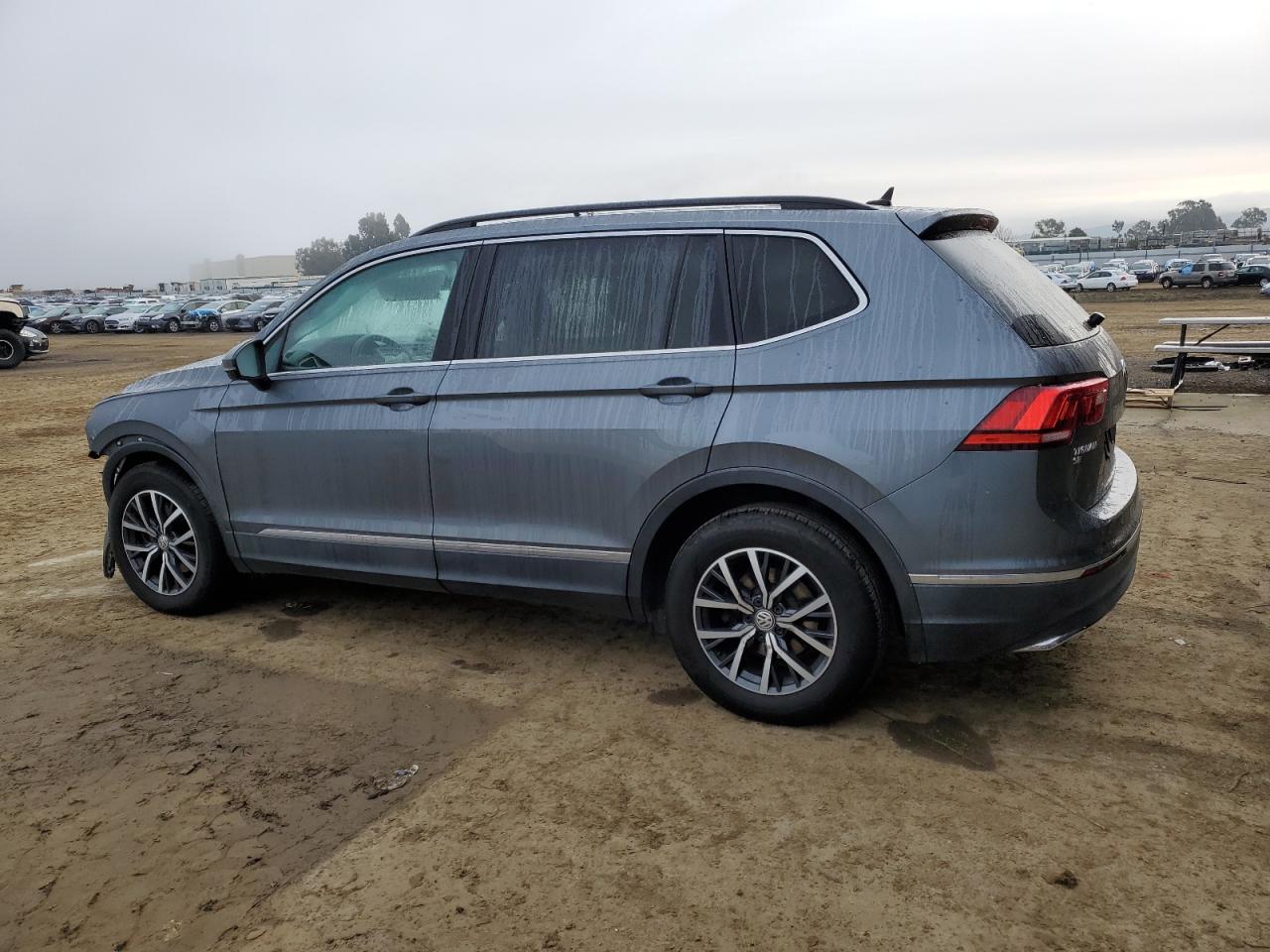 2018 Volkswagen Tiguan VIN 3VV3B7AX3JM031755 Copart auction photo, front end damage thumbnail 2