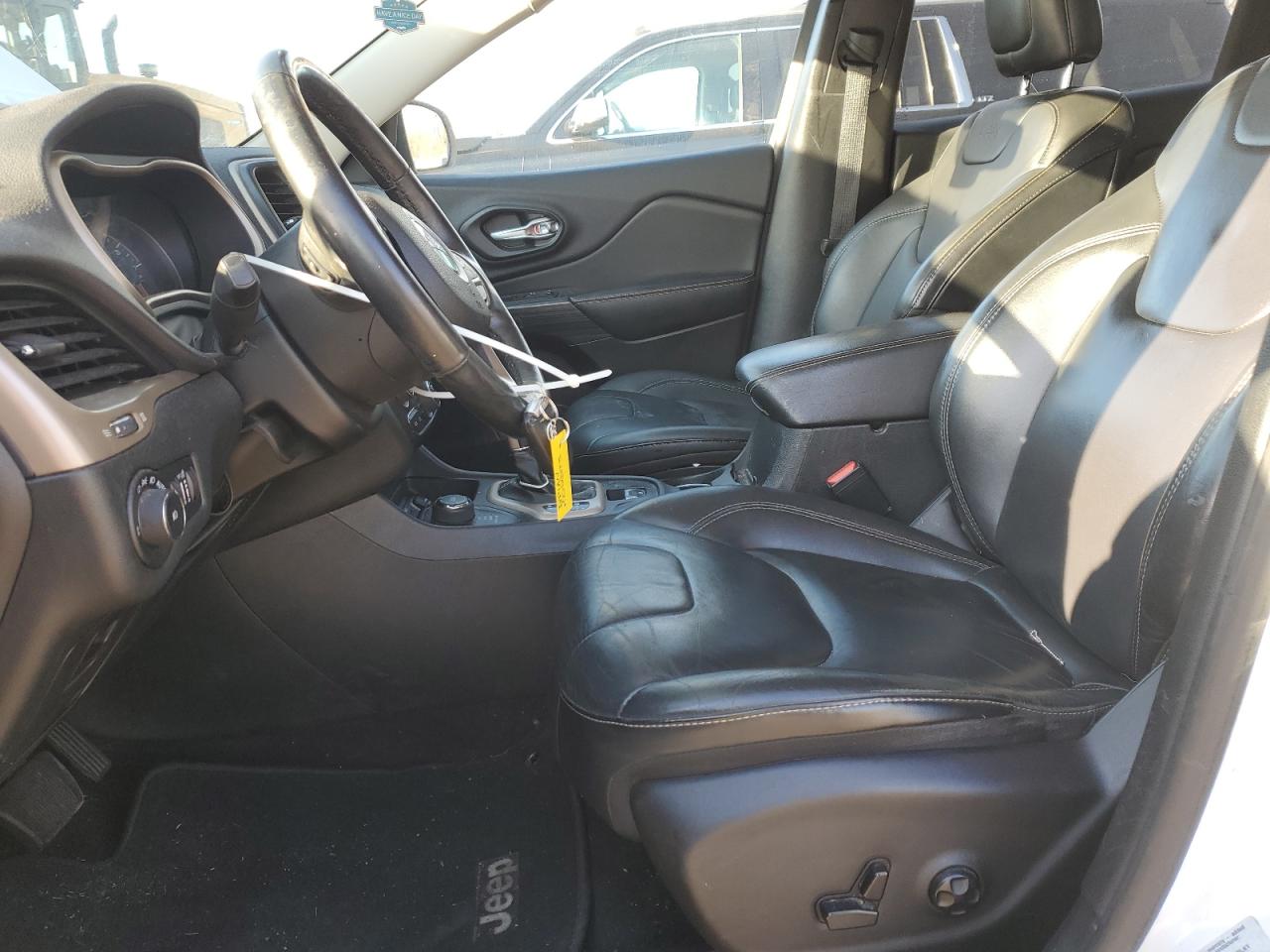 2016 Jeep Grand Cherokee VIN 1C4PJMDB3GW199485 Copart auction photo, undercarriage / minor dent/scratches damage thumbnail 7