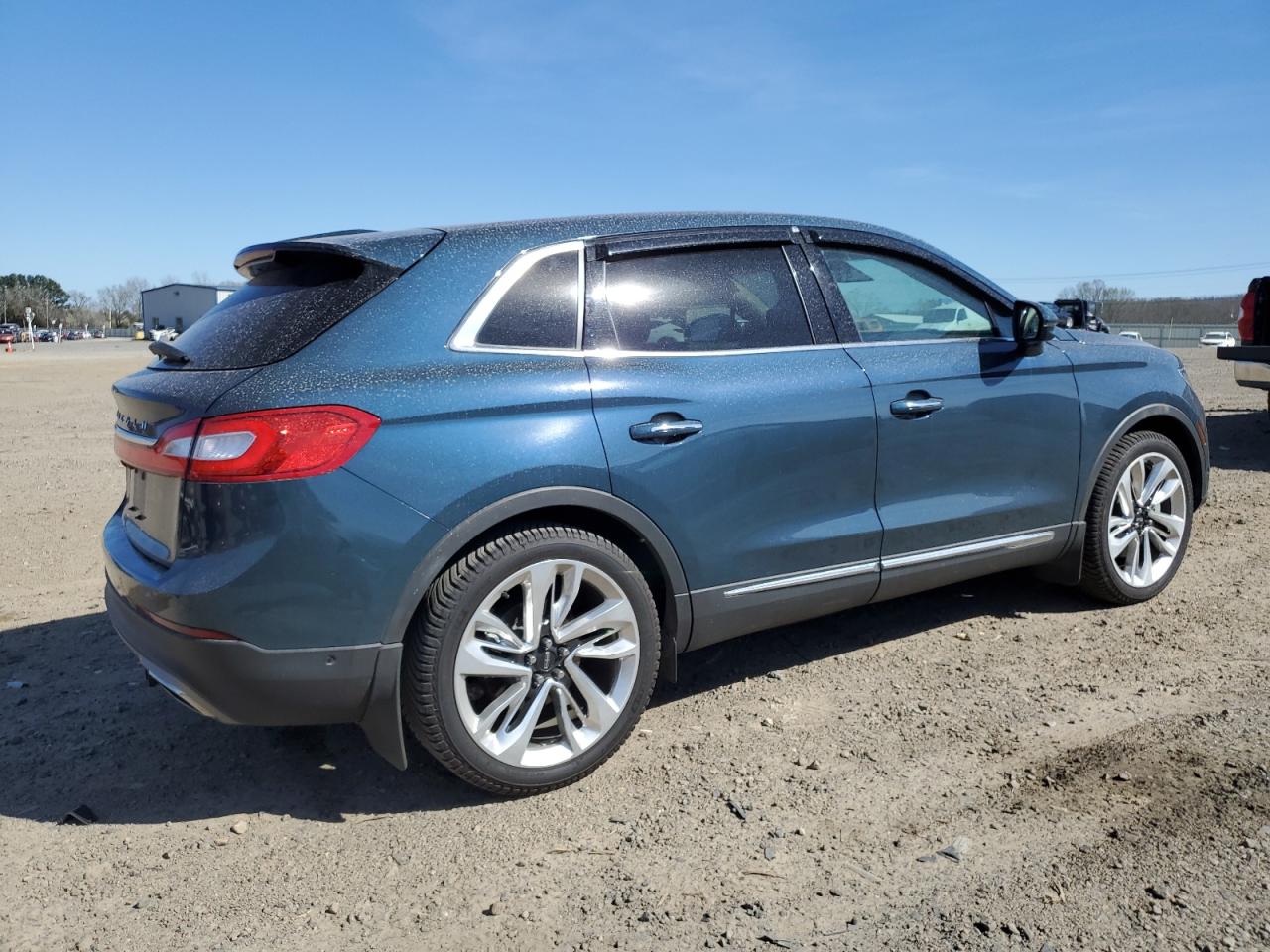 2016 Lincoln MKX VIN 2LMTJ6LR1GBL69661 Copart auction photo, water/flood / rear end damage thumbnail 3