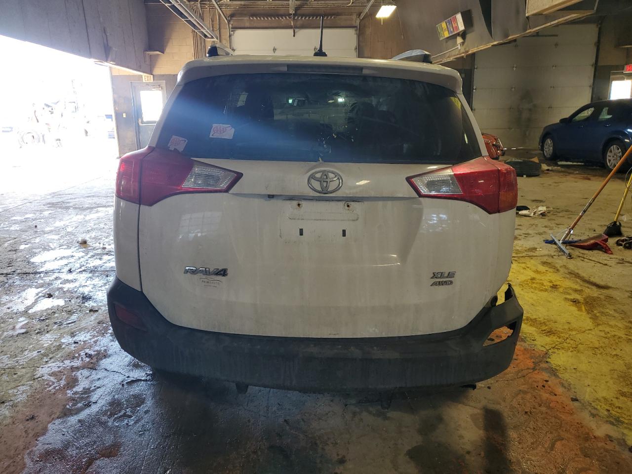 2015 Toyota RAV 4 VIN 2T3RFREV9FW244961 Copart auction photo, rear end / undercarriage damage thumbnail 6