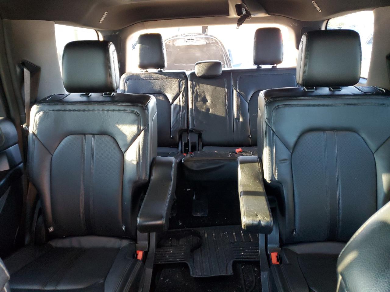 2018 Ford Expedition VIN 1FMJU2AT6JEA14269 Copart auction photo, front end damage thumbnail 10