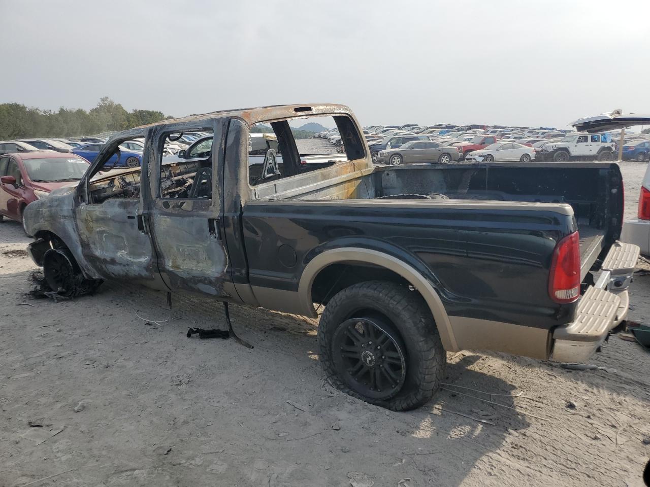 2007 Ford F250 VIN 1FTSW21P97EA05306 copart_com auction photo, burn - engine / burn damage thumbnail 2