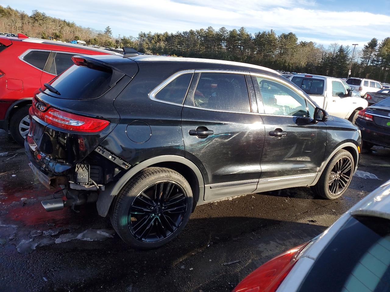 2017 Lincoln MKC VIN 5LMTJ3DH0HUL58076 Copart auction photo, rear end / minor dent/scratches damage thumbnail 3