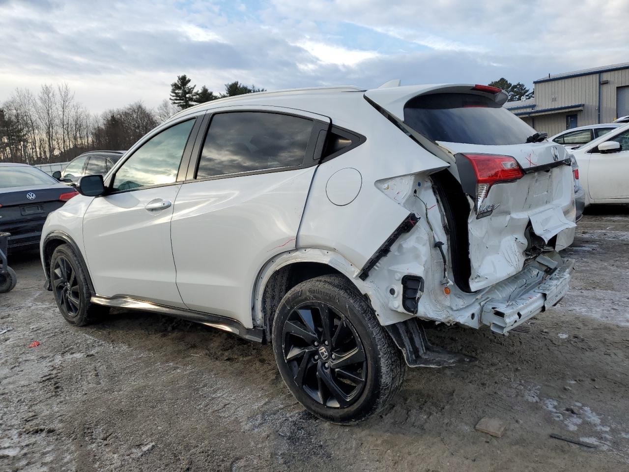 2022 Honda HR-V VIN 3CZRU6H13NM776391 Copart auction photo, rear end damage thumbnail 2