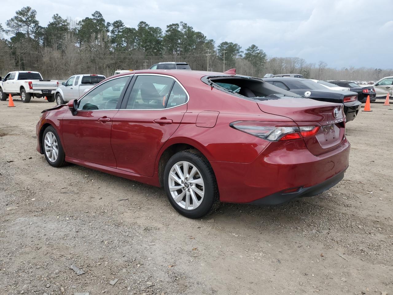 2021 Toyota Camry VIN 4T1C11AK5MU573891 Copart auction photo, front end / side damage thumbnail 2