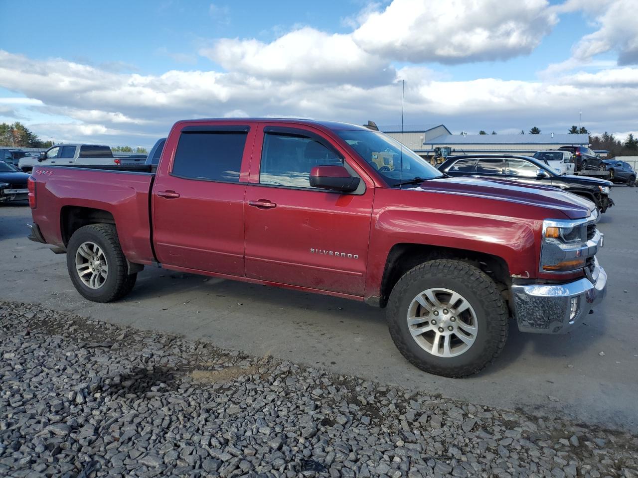 2018 Chevrolet Silverado VIN 3GCUKREC8JG246598 Copart auction photo, front end / rear end damage thumbnail 4