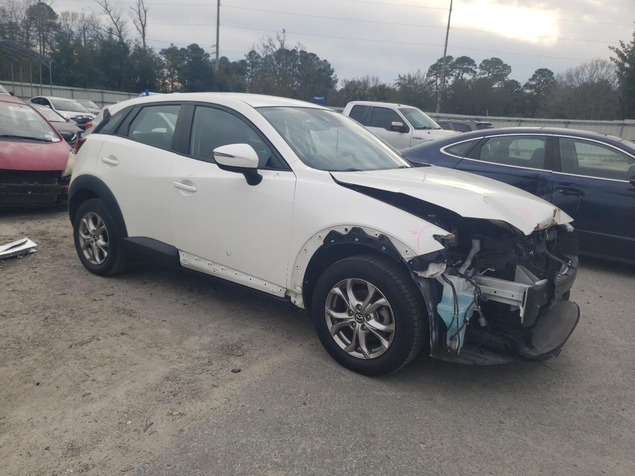 2019 Mazda CX-3 VIN JM1DKDB7XK1459773 Copart auction photo, front end damage thumbnail 4