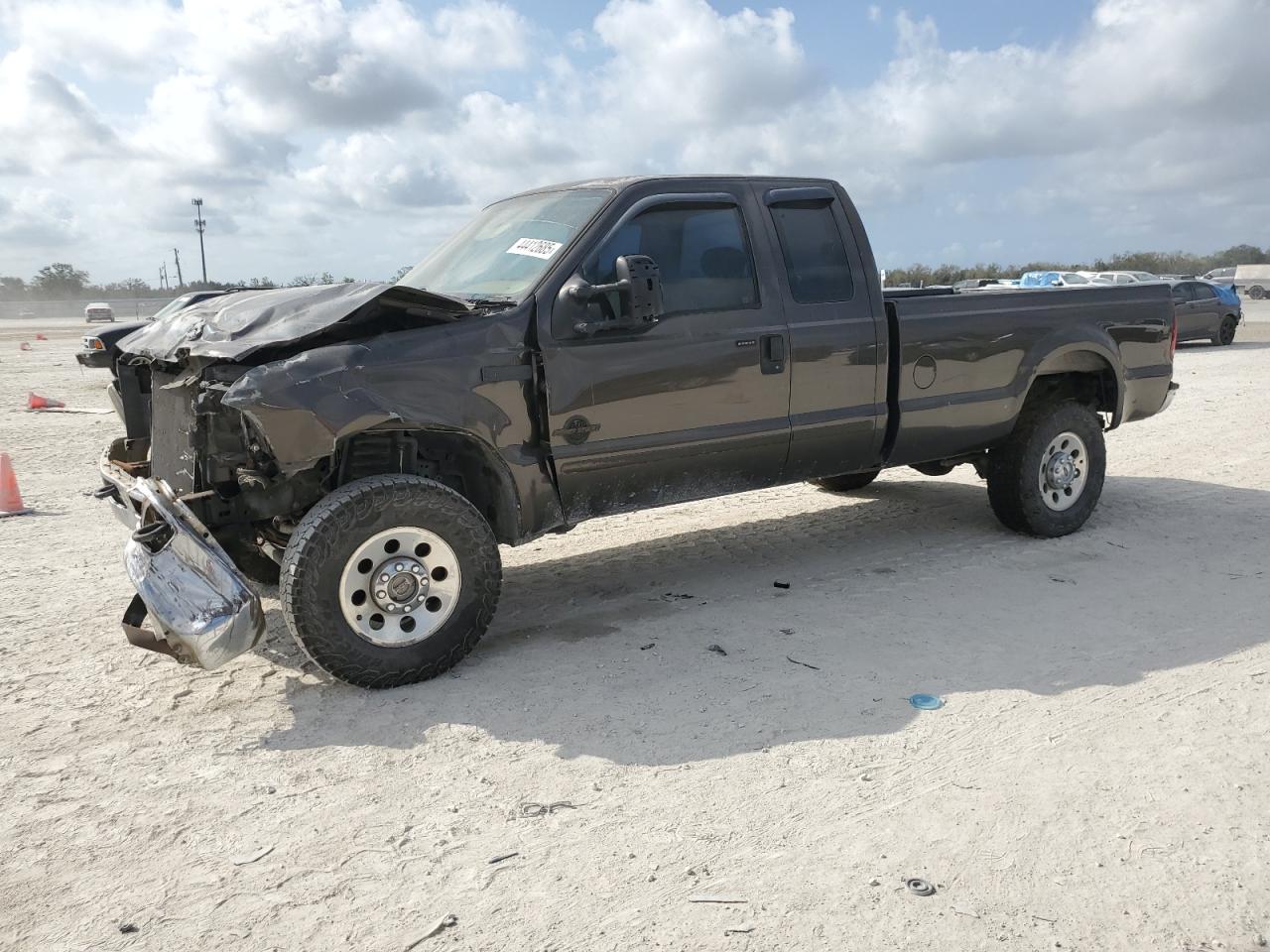 2005 Ford F250 VIN 1FTSX21P95EC64081