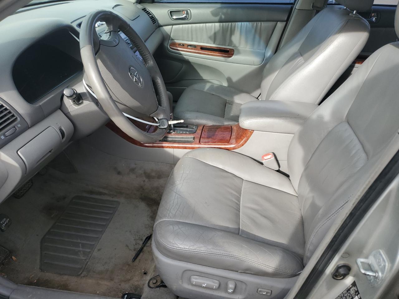 2005 Toyota Camry VIN 4T1BF30KX5U590827 Copart auction photo, front end damage thumbnail 7