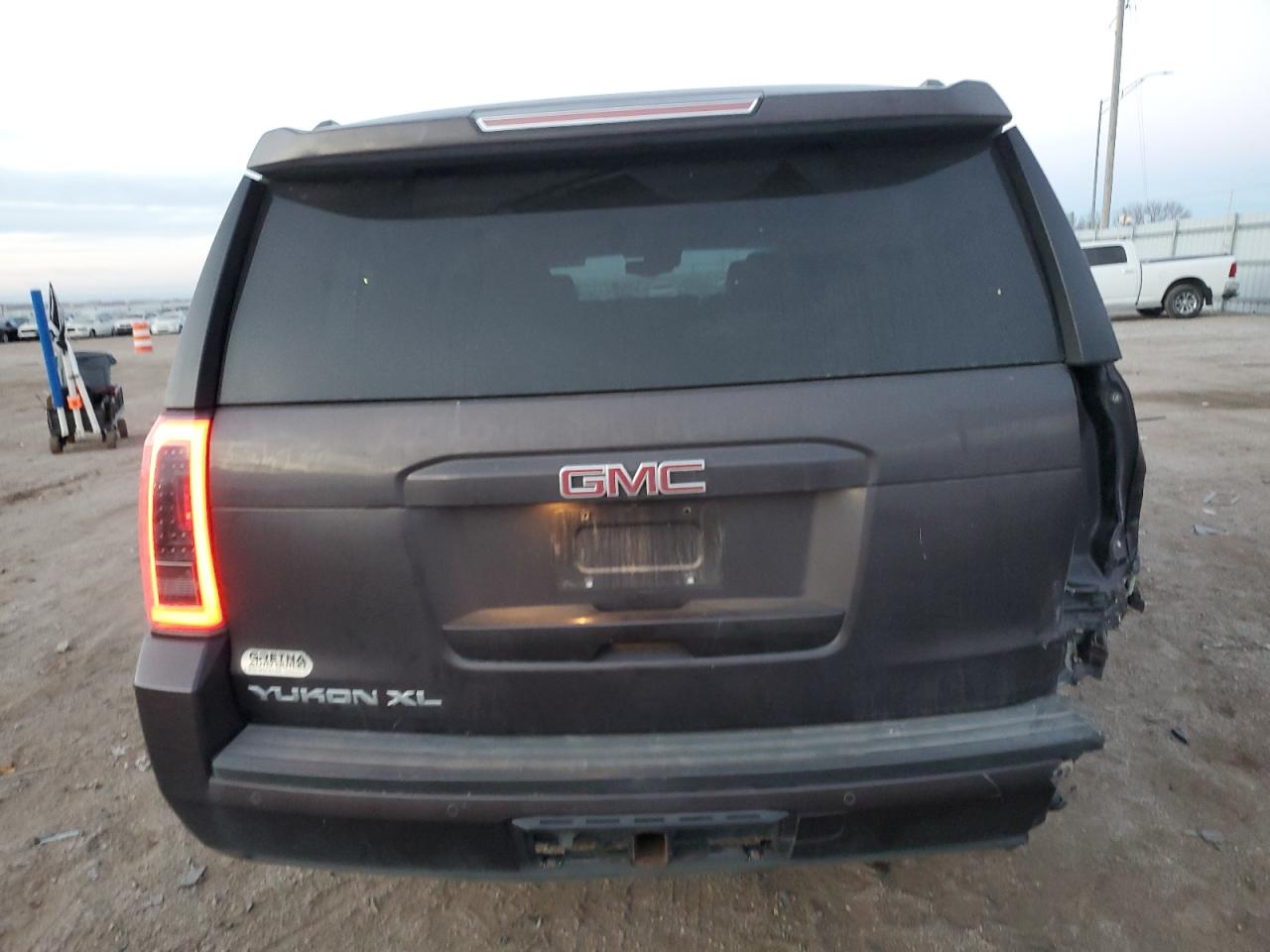 2015 GMC Yukon VIN 1GKS2HKC1FR143430 Copart auction photo, rear end damage thumbnail 6