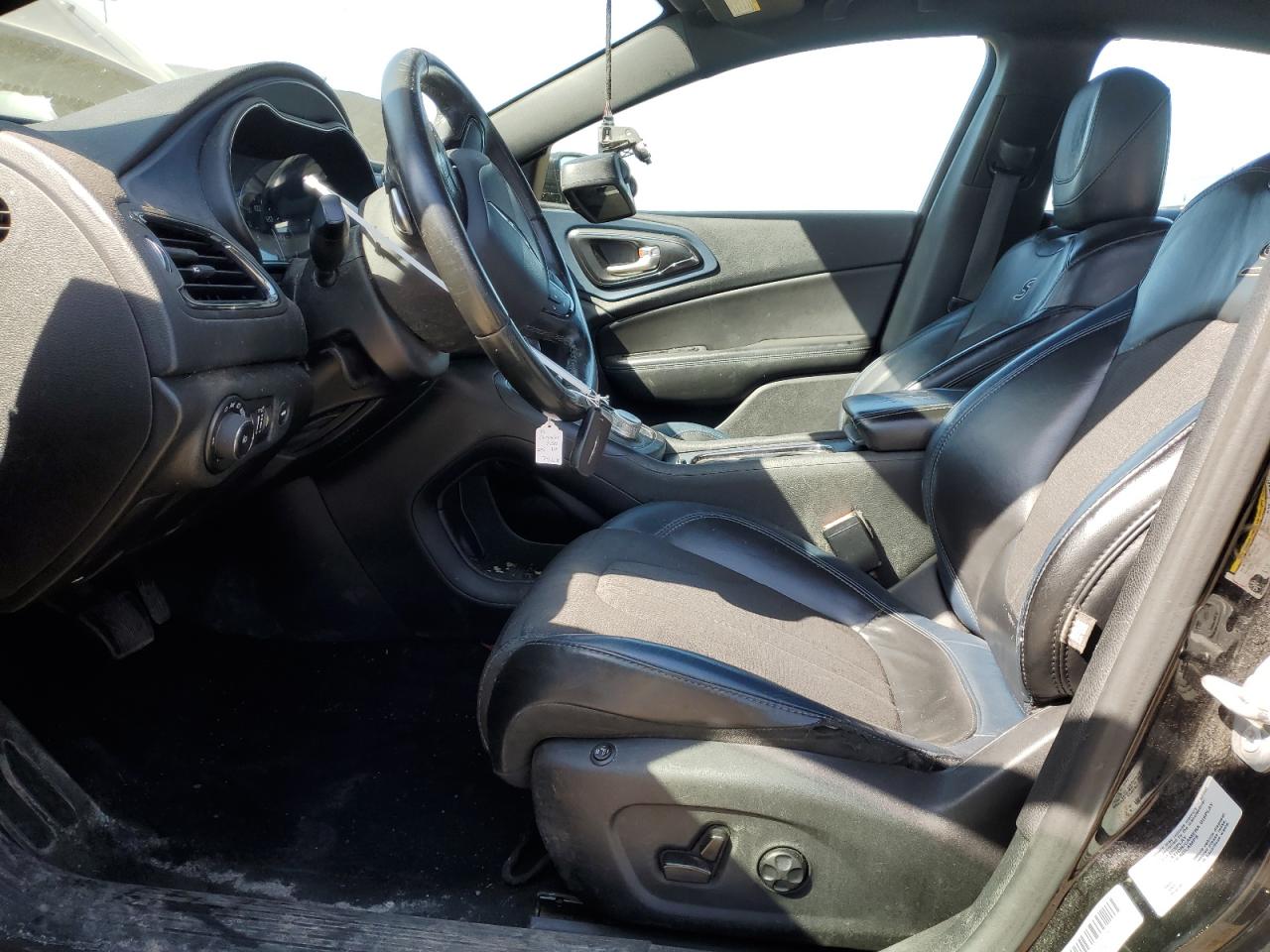 2015 Chrysler 200 VIN 1C3CCCBB0FN717468 Copart auction photo, front end damage thumbnail 7