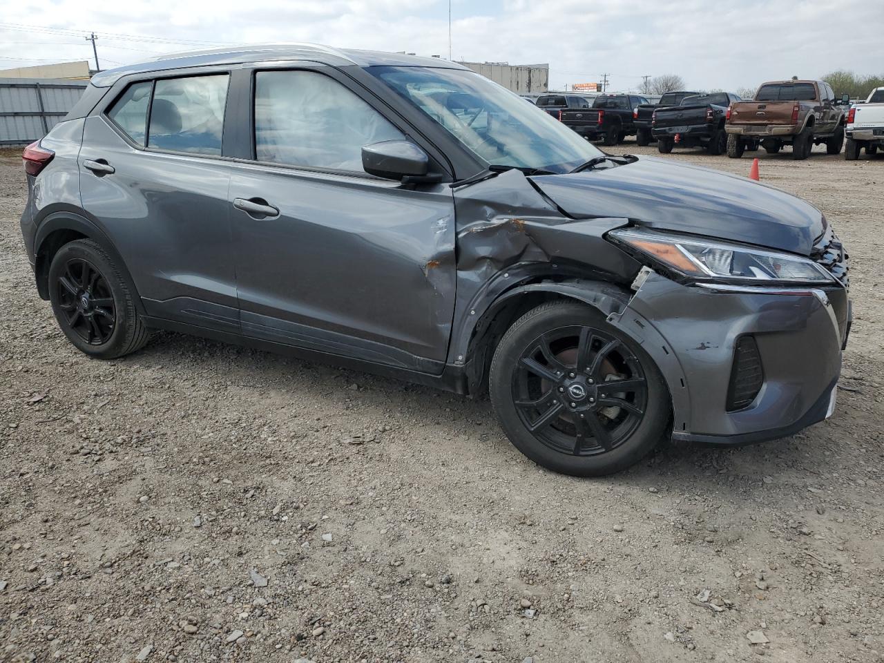 2022 Nissan Kicks VIN 3N1CP5CV0NL481216 Copart auction photo, front end / side damage thumbnail 4