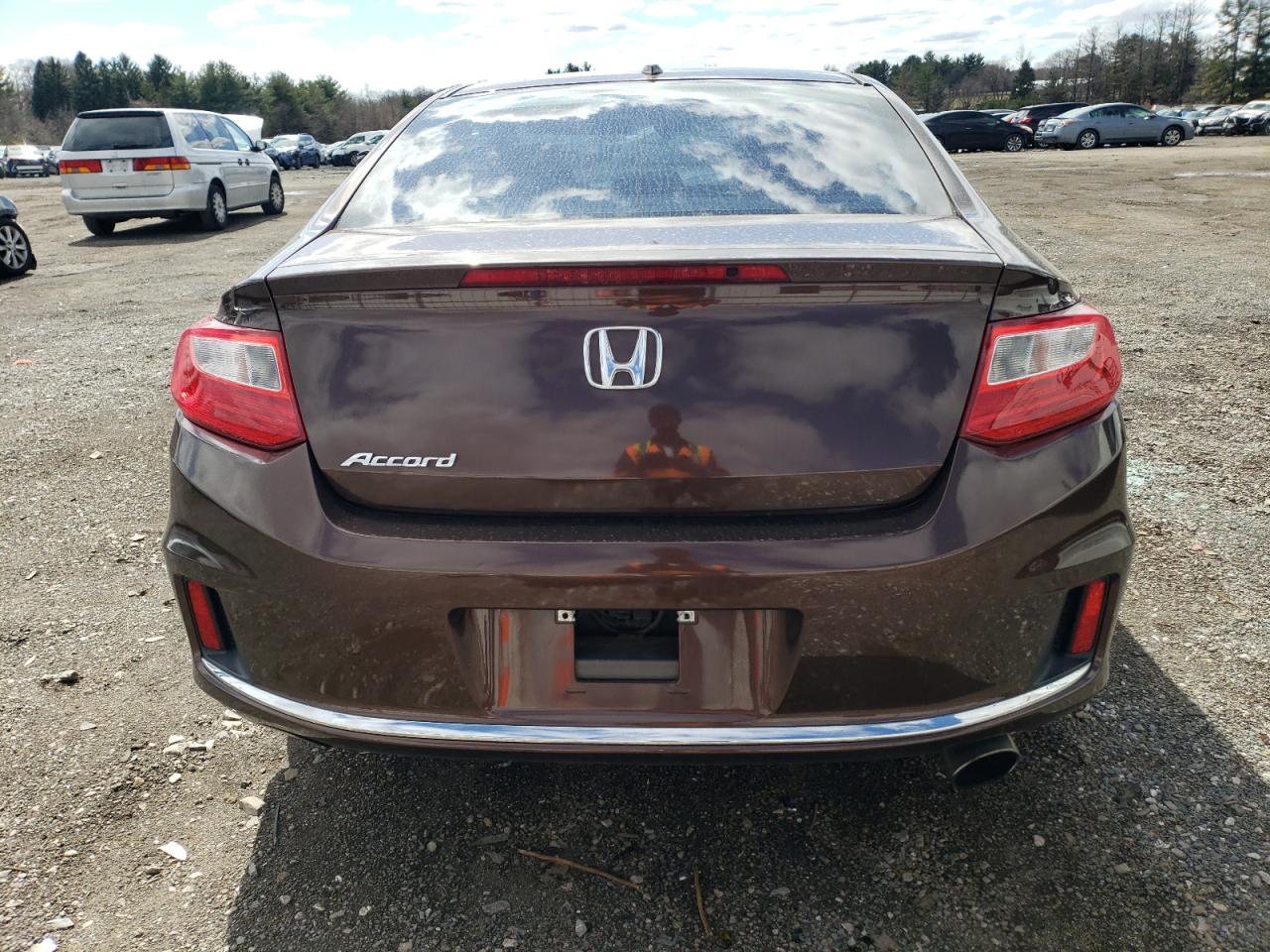 2013 Honda Accord VIN 1HGCT1B87DA006523 Copart auction photo, front end / minor dent/scratches damage thumbnail 6