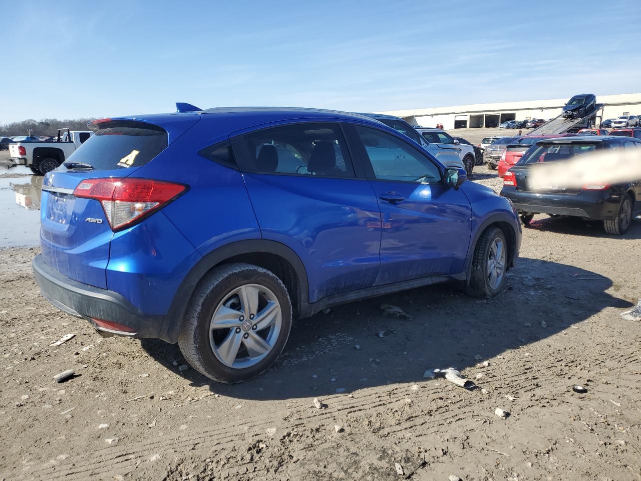 2019 Honda HR-V VIN 3CZRU6H55KM702680 Copart auction photo, all over damage thumbnail 3