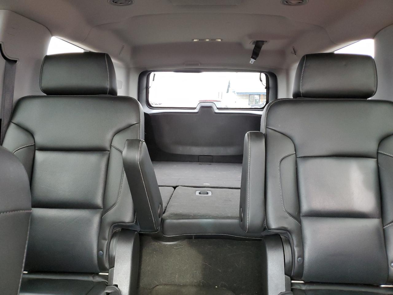 2018 GMC Yukon VIN 1GKS2GKC3JR357712 Copart auction photo, front end / minor dent/scratches damage thumbnail 10