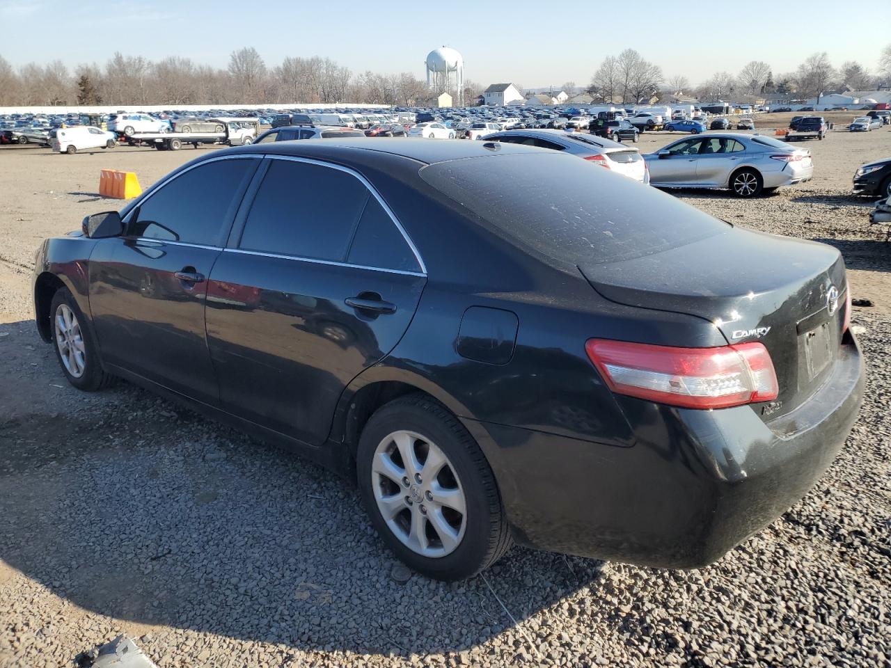 2011 Toyota Camry VIN 4T1BF3EK3BU186496 Copart auction photo, minor dent/scratches damage thumbnail 2