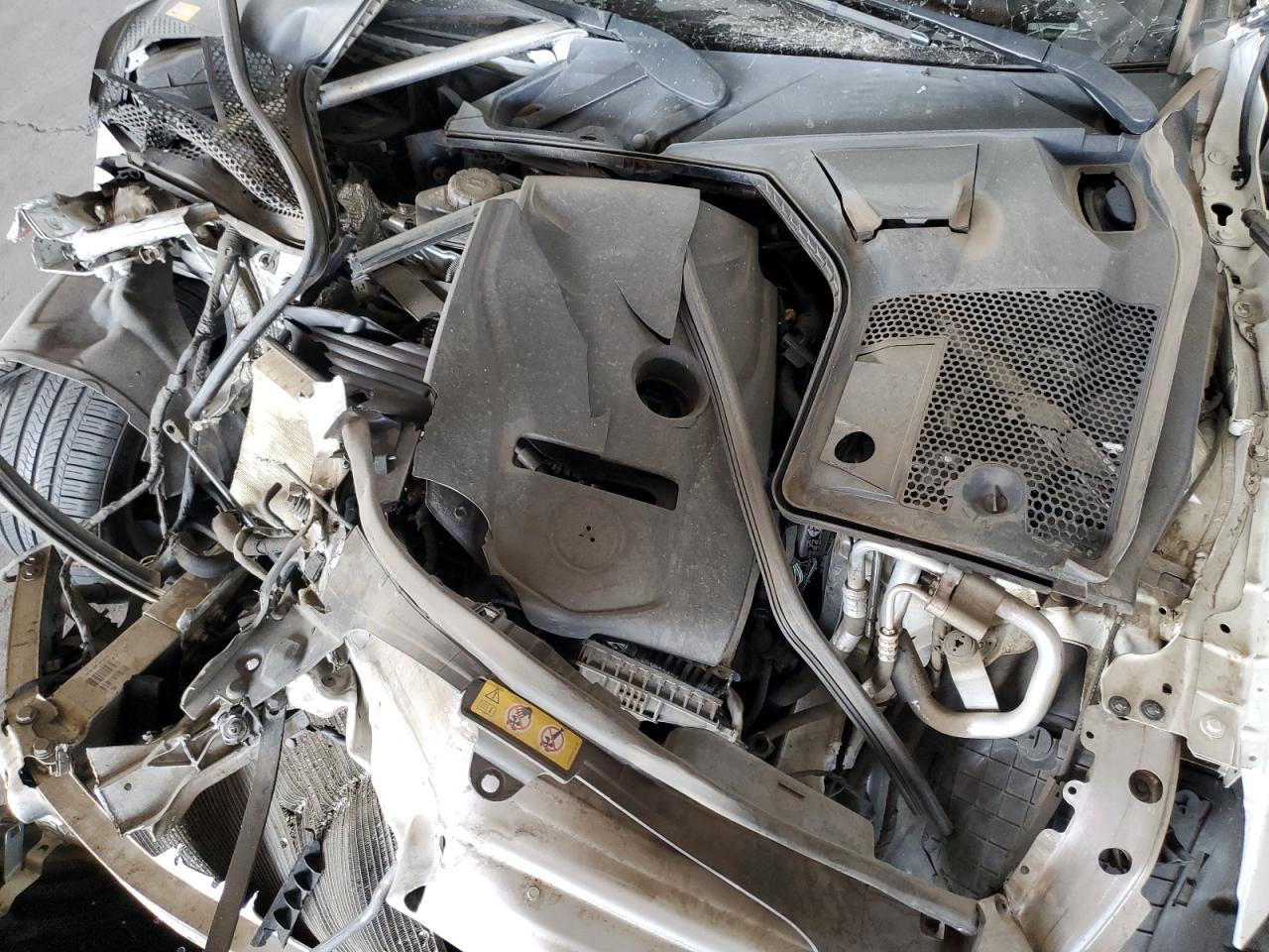 2016 Mercedes-Benz C-klasse VIN 55SWF4JBXGU141779 Copart auction photo, front end damage thumbnail 13
