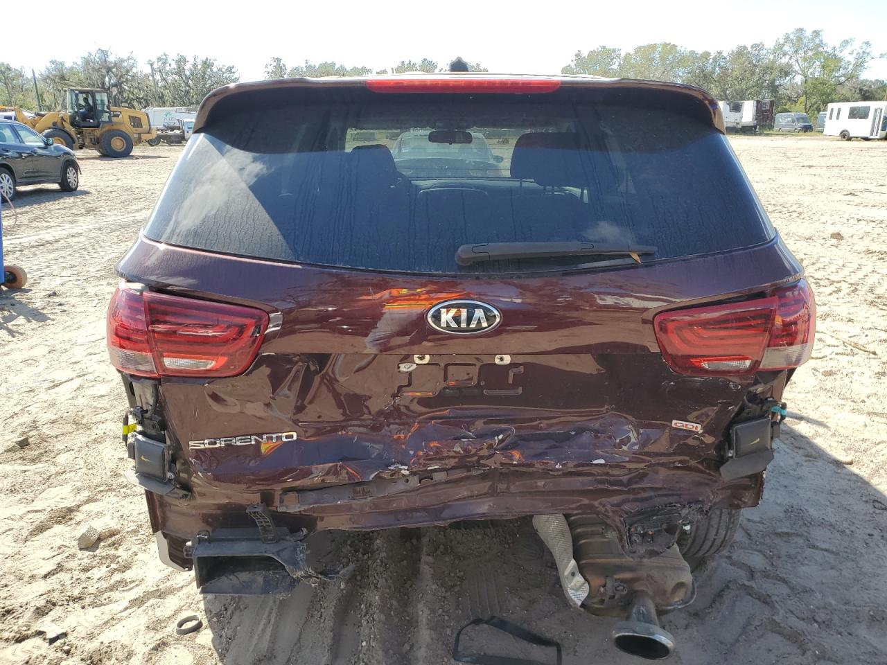 2019 KIA Sorento VIN 5XYPG4A38KG565880 Copart auction photo, rear end / front end damage thumbnail 6