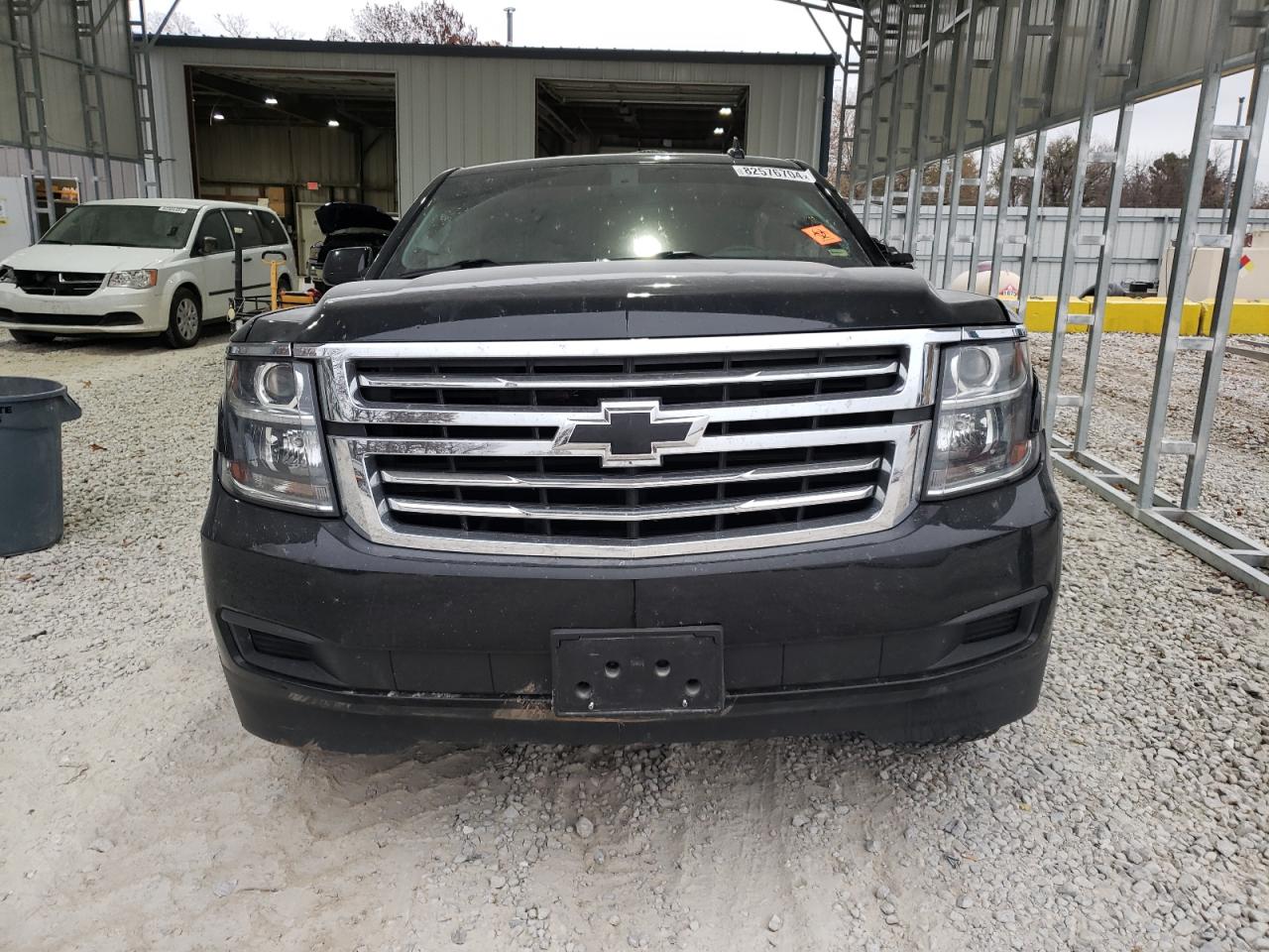 2018 Chevrolet Tahoe VIN 1GNSKAKC4JR321530 Copart auction photo, side / rear end damage thumbnail 5