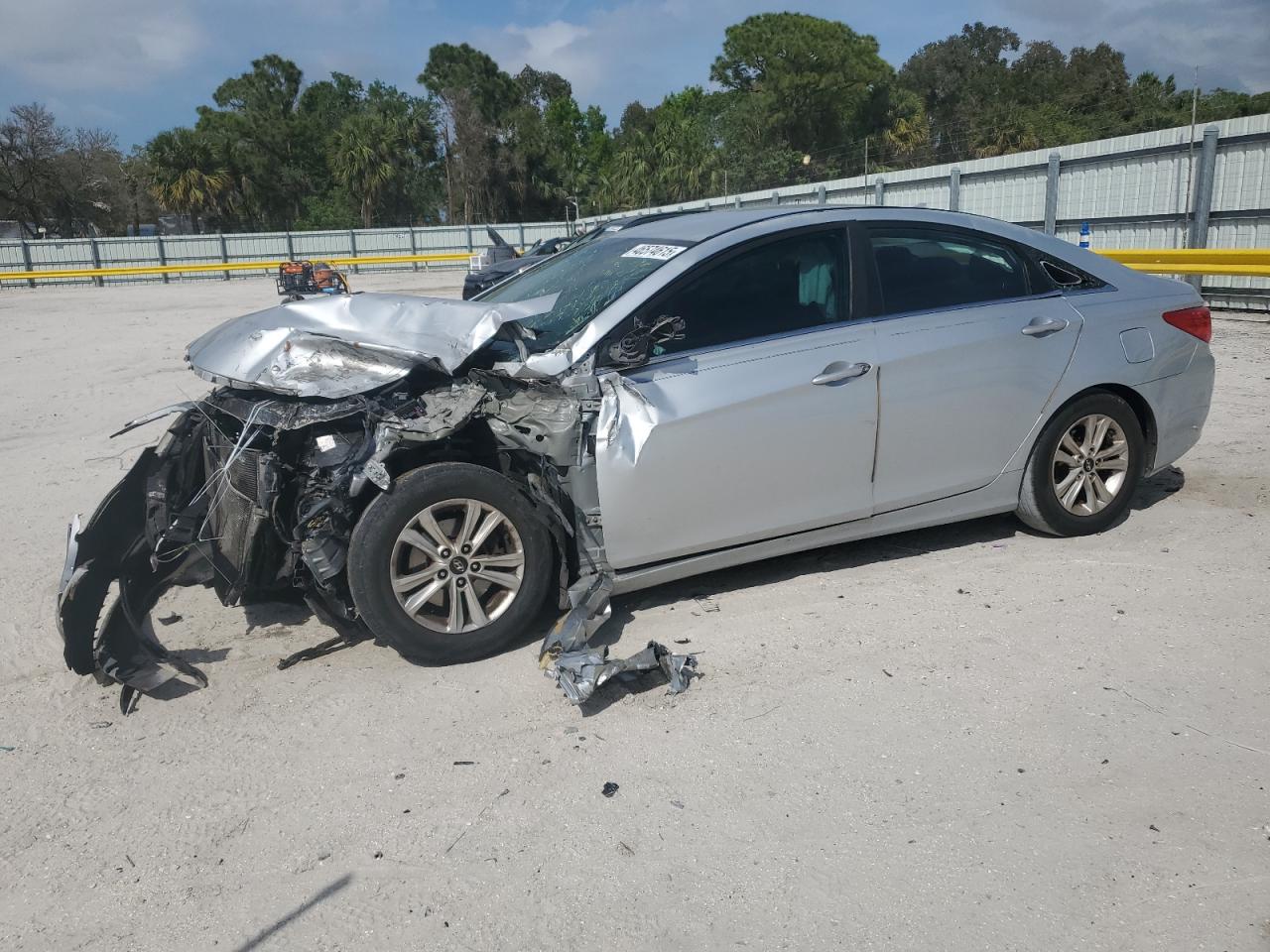 2011 Hyundai Sonata VIN 5NPEB4AC1BH231009