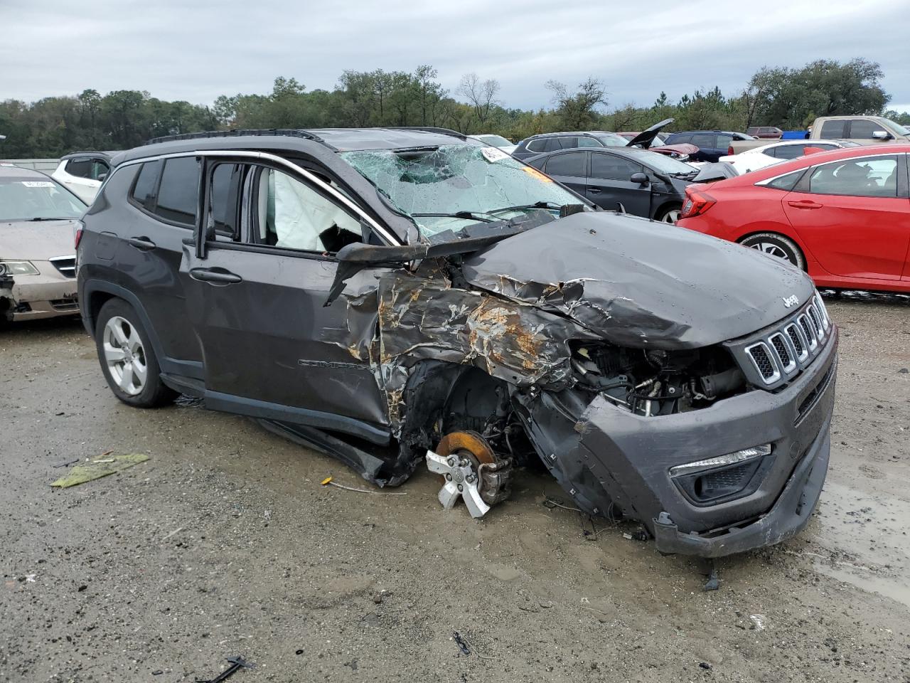 2018 Jeep Compass VIN 3C4NJCBB9JT328458 Copart auction photo, all over damage thumbnail 4