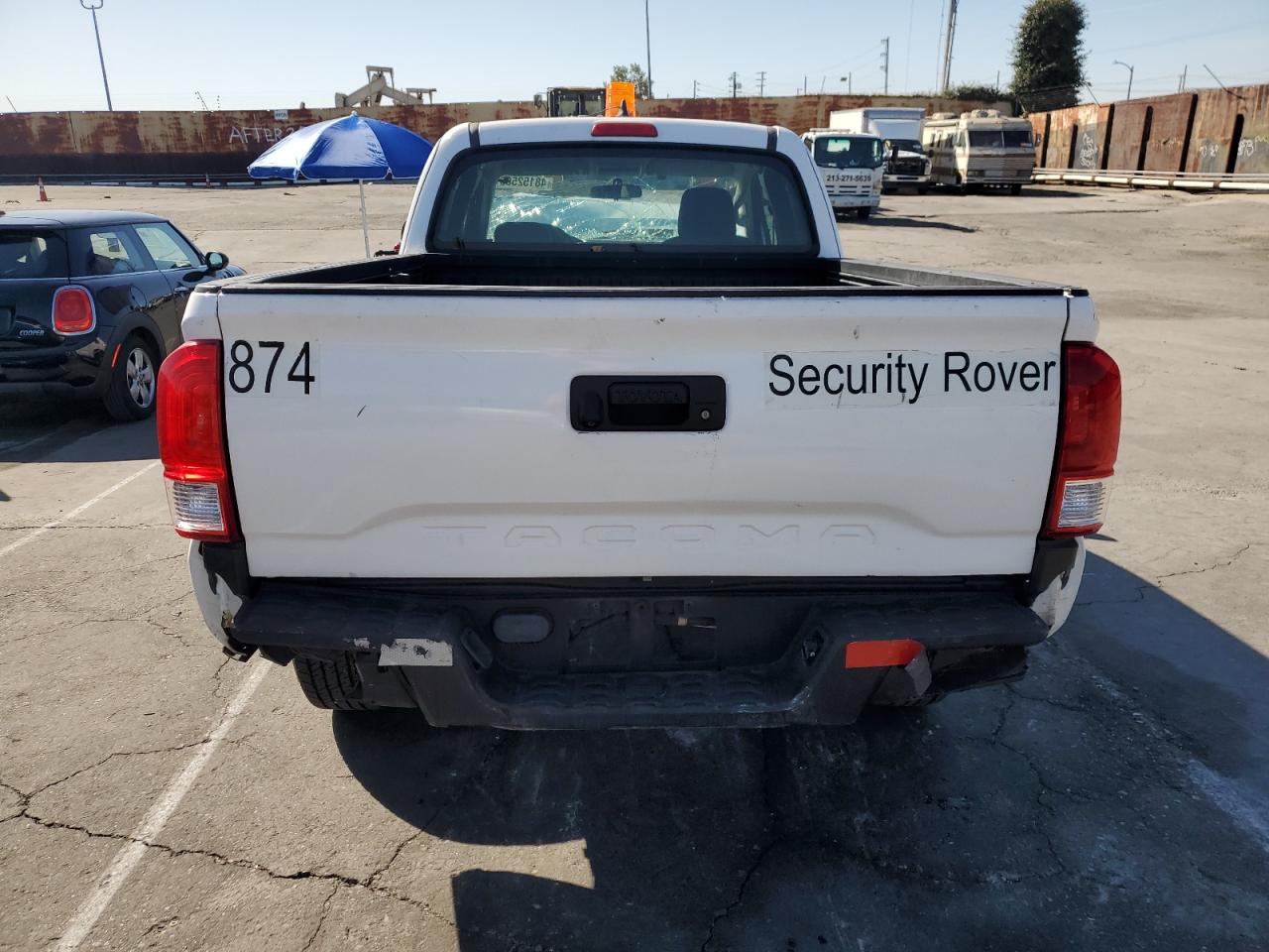 2017 Toyota Tacoma VIN 5TFRX5GN7HX086475 Copart auction photo, front end damage thumbnail 6