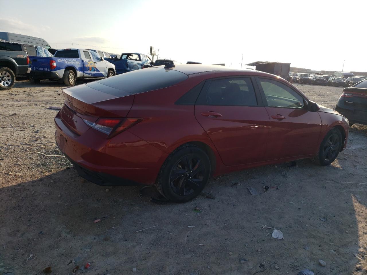 2022 Hyundai Elantra VIN KMHLM4AG3NU330750 Copart auction photo, side / front end damage thumbnail 3