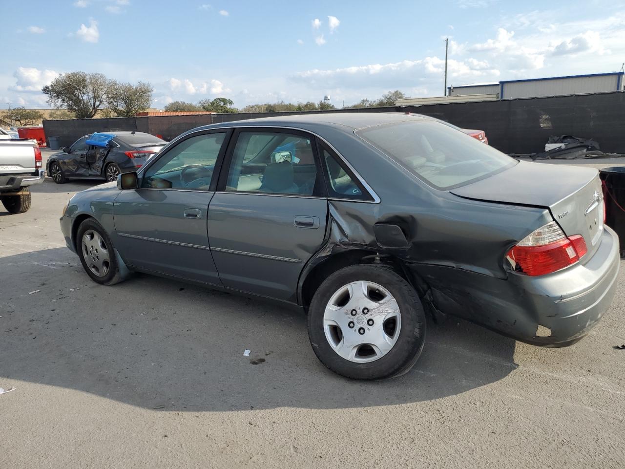 2004 Toyota Avalon VIN 4T1BF28B64U360392 Copart auction photo, rear end damage thumbnail 2
