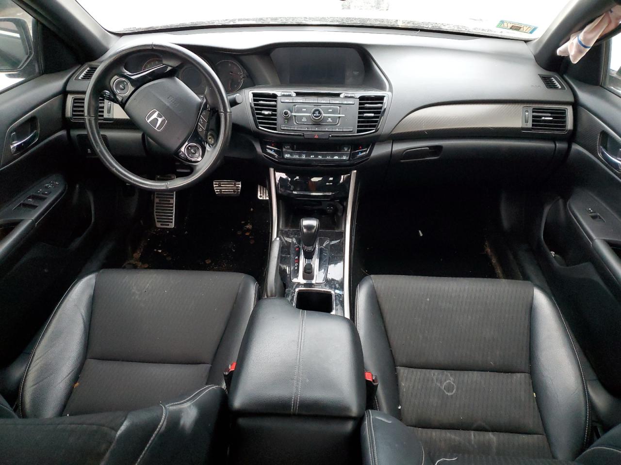 2017 Honda Accord VIN 1HGCR2F56HA218016 Copart auction photo, side / rear end damage thumbnail 8