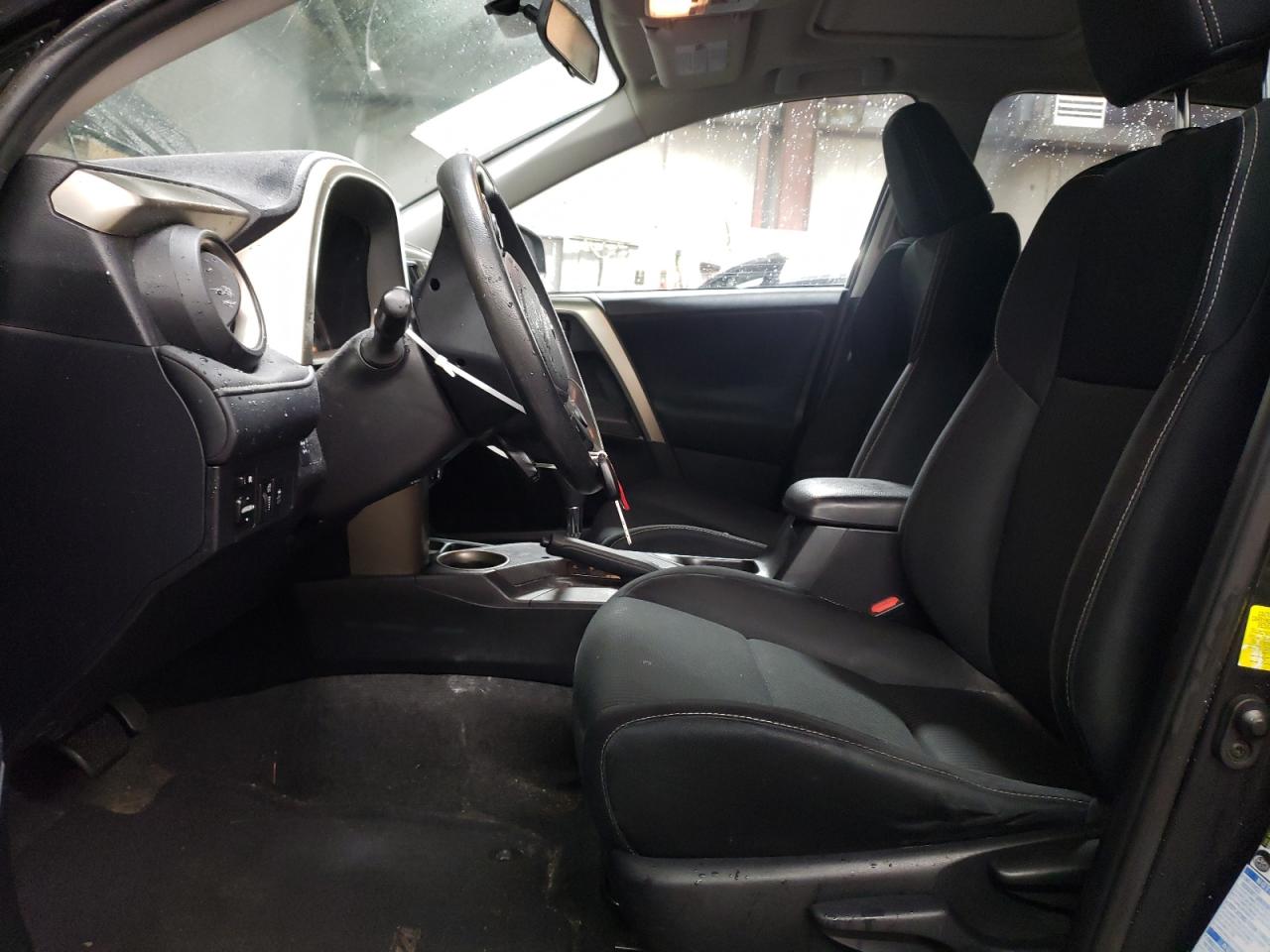 2015 Toyota RAV 4 VIN 2T3RFREV9FW340010 Copart auction photo, front end damage thumbnail 7