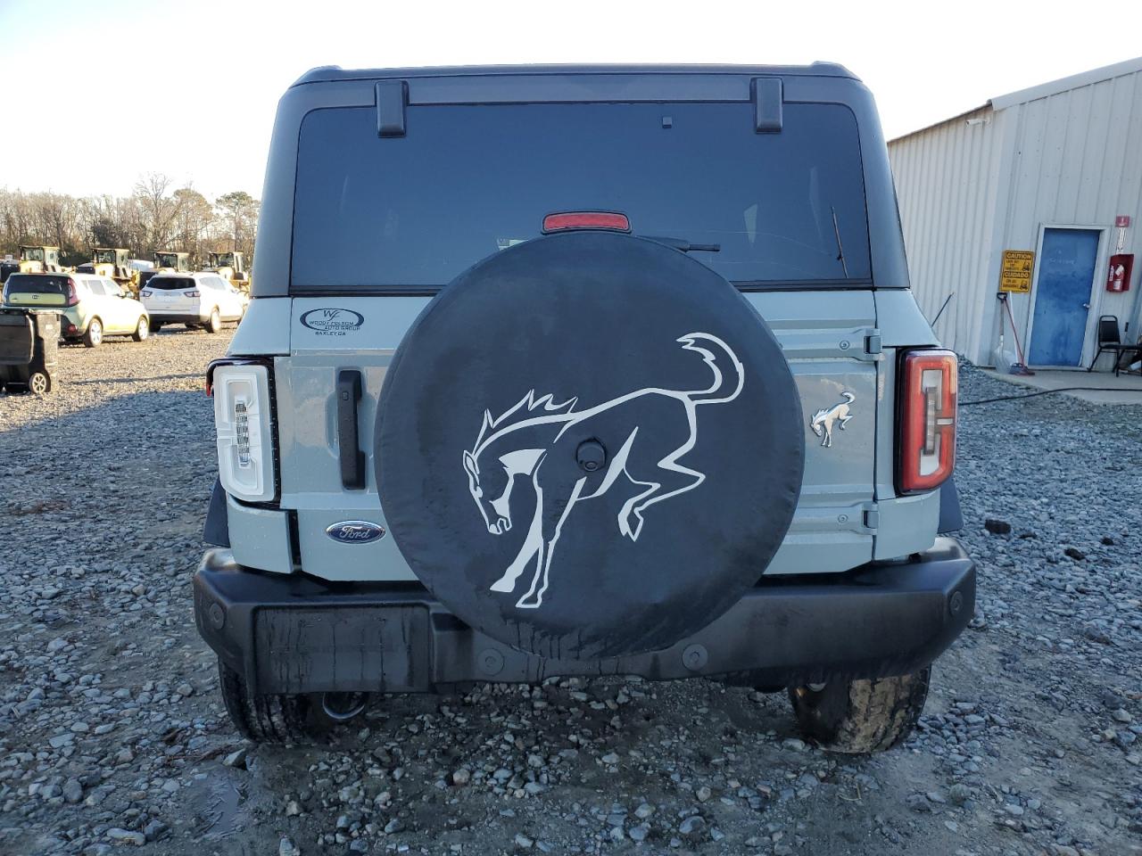 2022 Ford Bronco VIN 1FMEE5BP2NLB63393 Copart auction photo, front end / side damage thumbnail 6