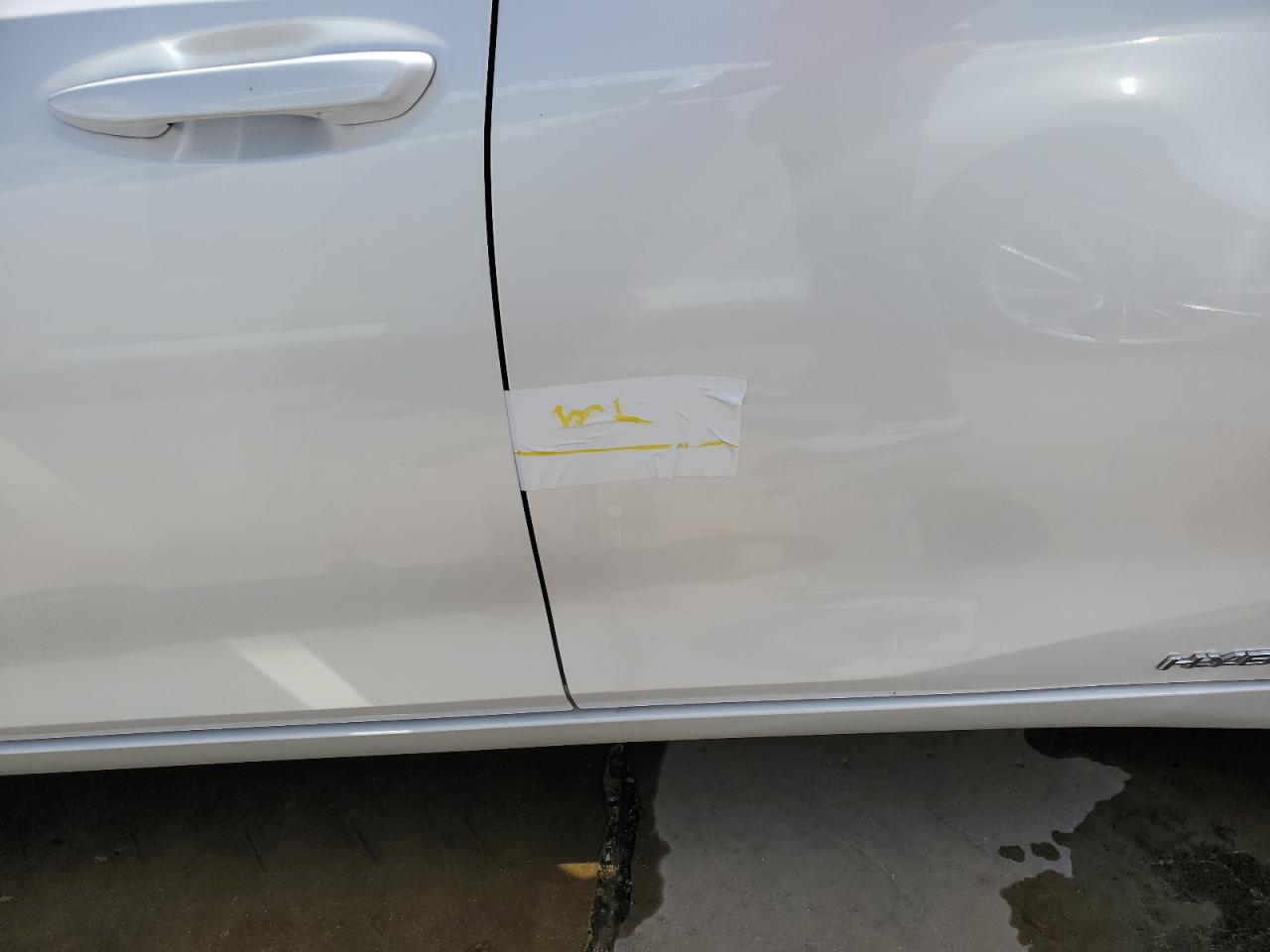 2020 Lexus ES VIN 58AD21B14LU007610 Copart auction photo, water/flood / minor dent/scratches damage thumbnail 12