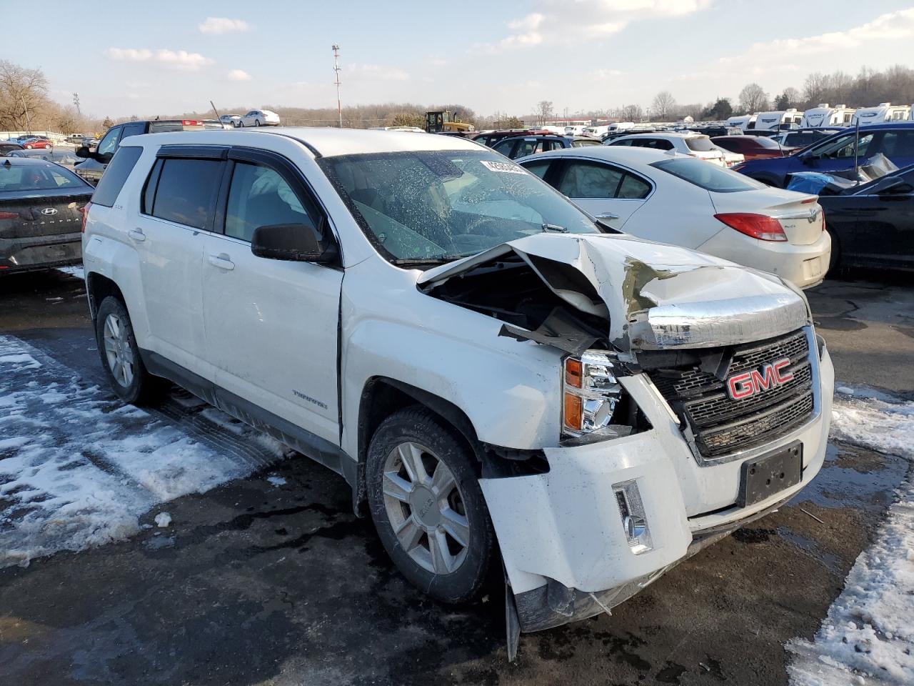 2013 GMC Terrain VIN 2GKFLREK1D6417788 Copart auction photo, front end damage thumbnail 4