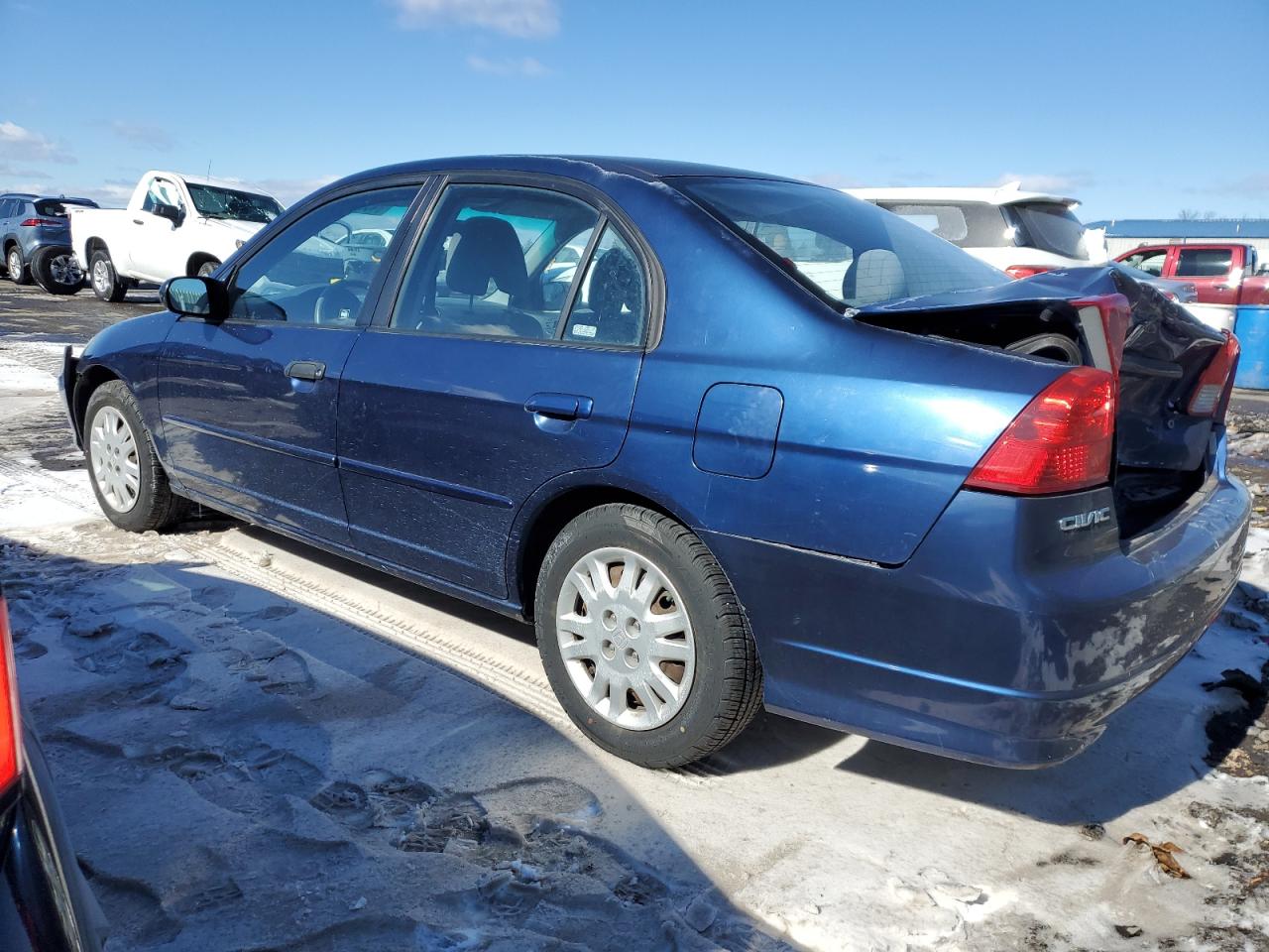 2004 Honda Civic VIN 2HGES16504H504754 Copart auction photo, rear end / front end damage thumbnail 2