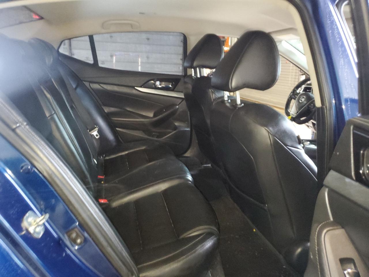 2016 Nissan Maxima VIN 1N4AA6AP1GC385311 Copart auction photo, side damage thumbnail 10