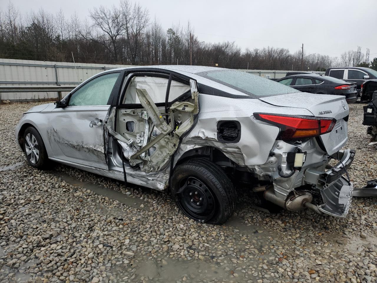 2024 Nissan Altima VIN 1N4BL4BV1RN362232 Copart auction photo, side / rear end damage thumbnail 2