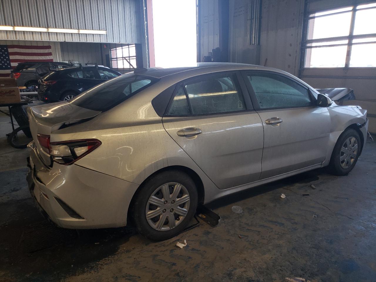 2021 KIA Rio VIN 3KPA24AD2ME382326 Copart auction photo, front end / rear end damage thumbnail 3