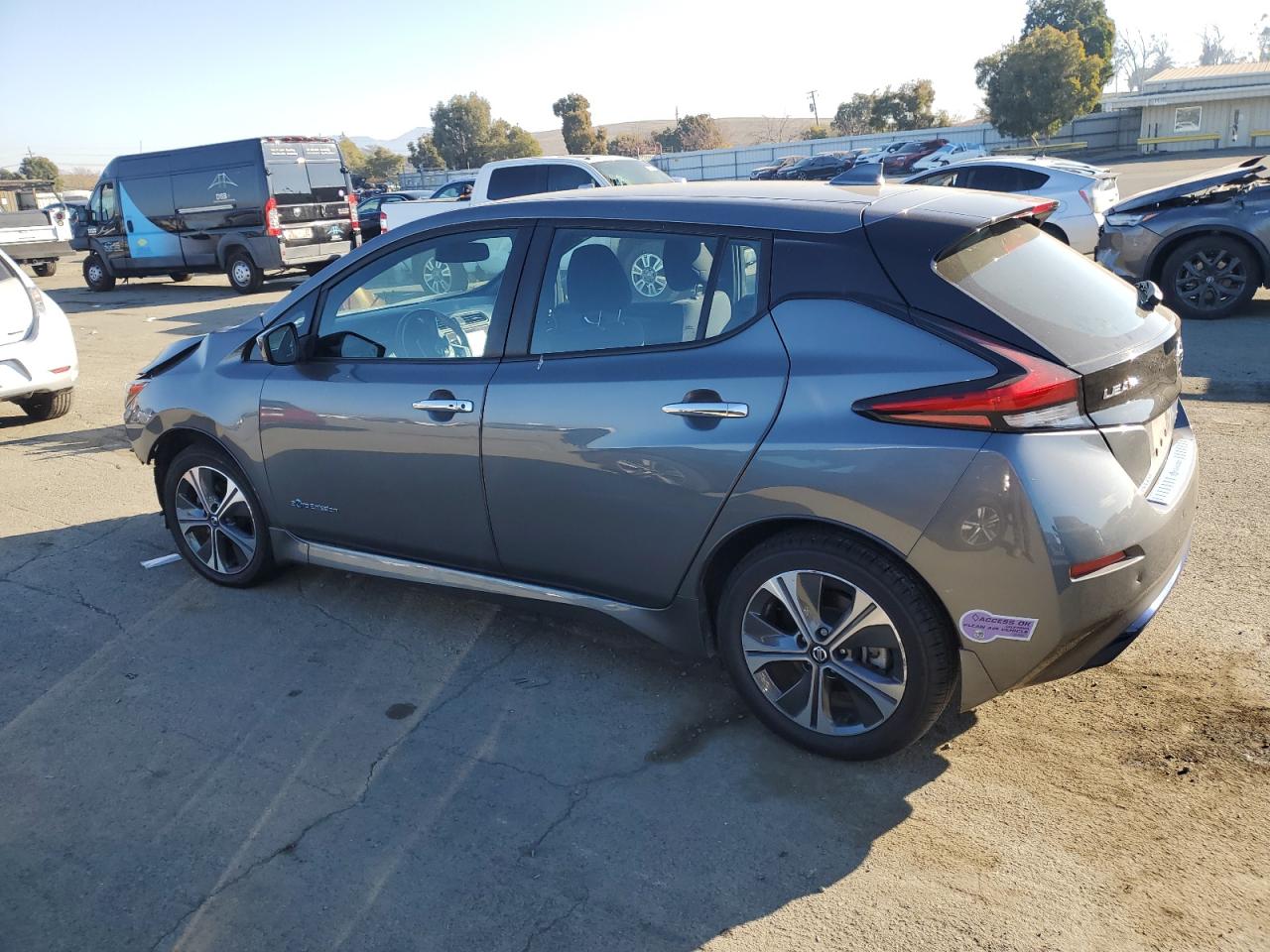 2019 Nissan Leaf VIN 1N4BZ1CP7KC309663 Copart auction photo, front end damage thumbnail 2