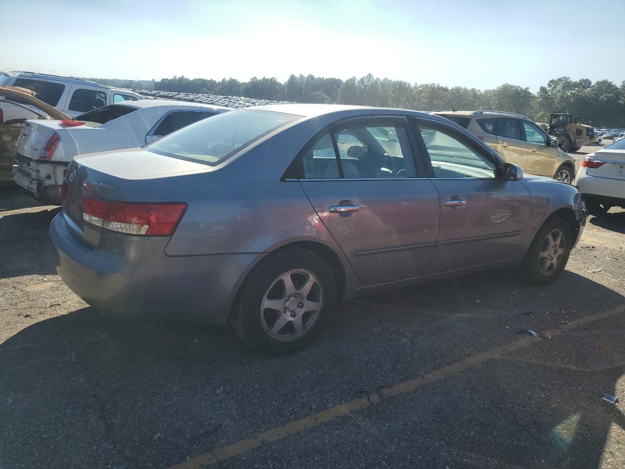 2006 Hyundai Sonata VIN 5NPEU46C76H111739 Copart auction photo, front end damage thumbnail 3
