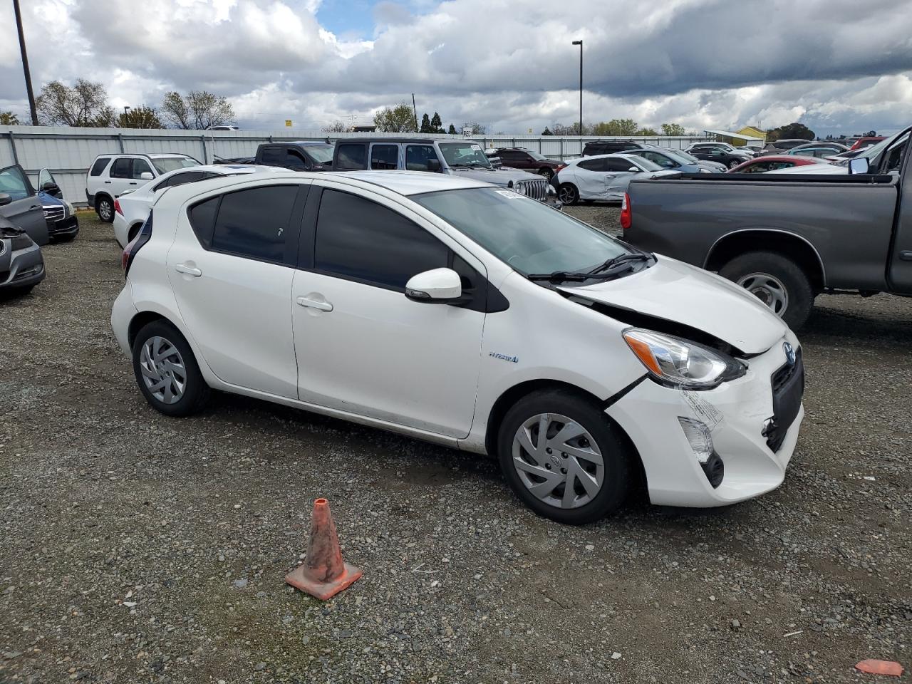 2015 Toyota Prius VIN JTDKDTB30F1105498 Copart auction photo, front end / rear end damage thumbnail 4