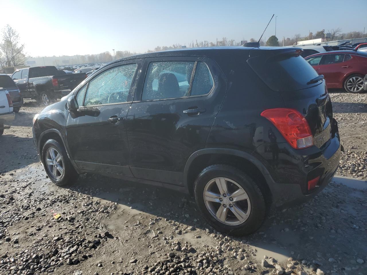 2017 Chevrolet Trax VIN 3GNCJNSBXHL253841 Copart auction photo, front end damage thumbnail 2
