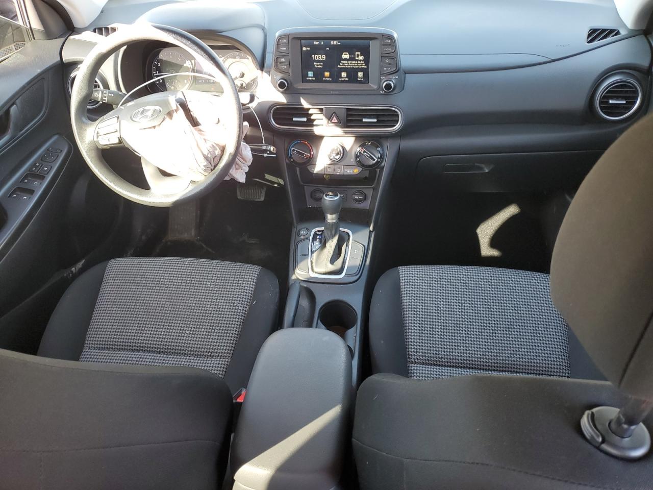 2020 Hyundai Kona VIN KM8K12AA8LU404276 Copart auction photo, front end damage thumbnail 8