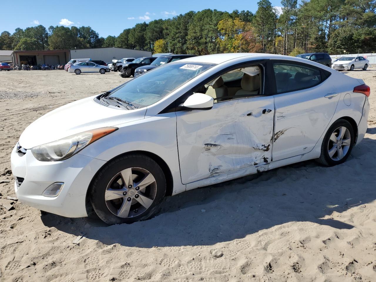2013 Hyundai Elantra VIN 5NPDH4AE4DH438704
